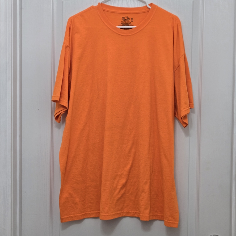 'M1025444 Fruit of the Loom Men's Orange Short Sleeve Shirt